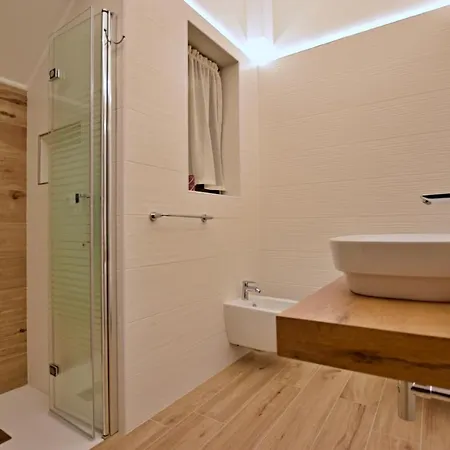 아파트 Lory 리그나노 사비아도로